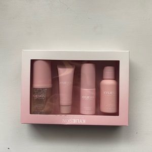 Kylie Skin 4-piece mini set